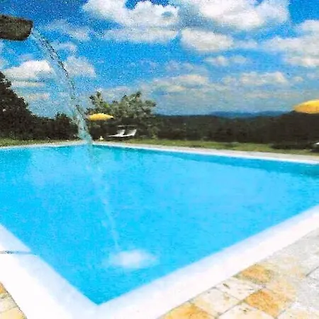 Appartamento Agriturismo Il Castellare Mit Pool Und Alpaka, Biohof *